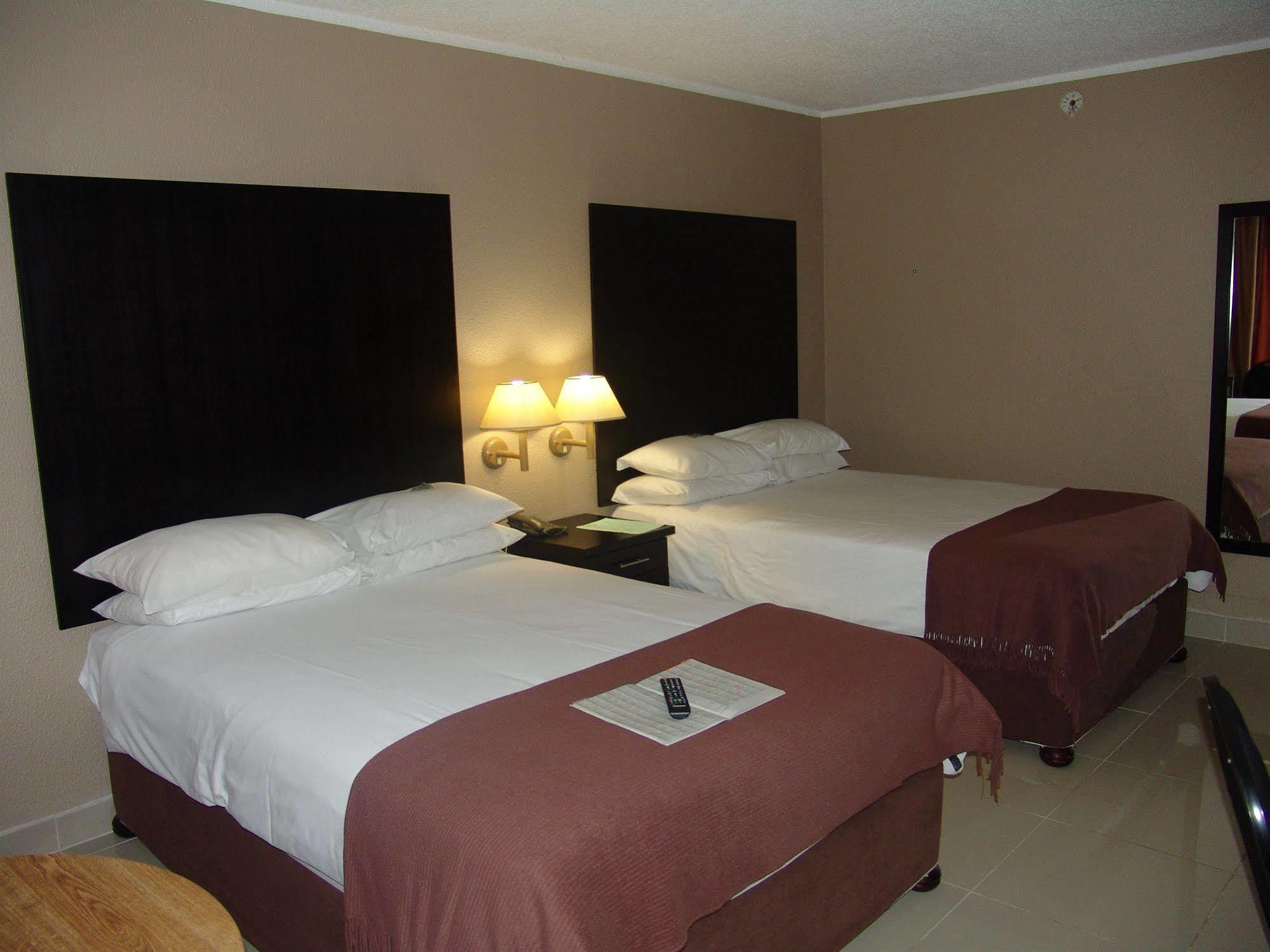 Wilderness Beach Hotel Exterior photo